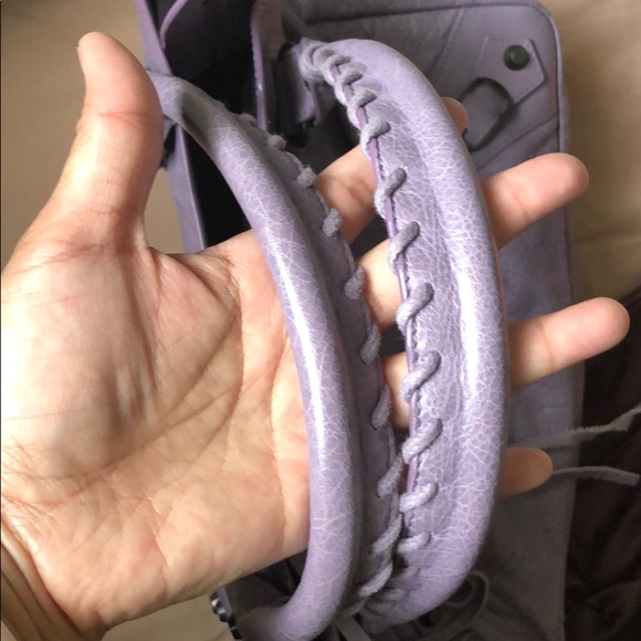 COPY - Authentic Balenciaga Crossbody - Picture 6 of 8